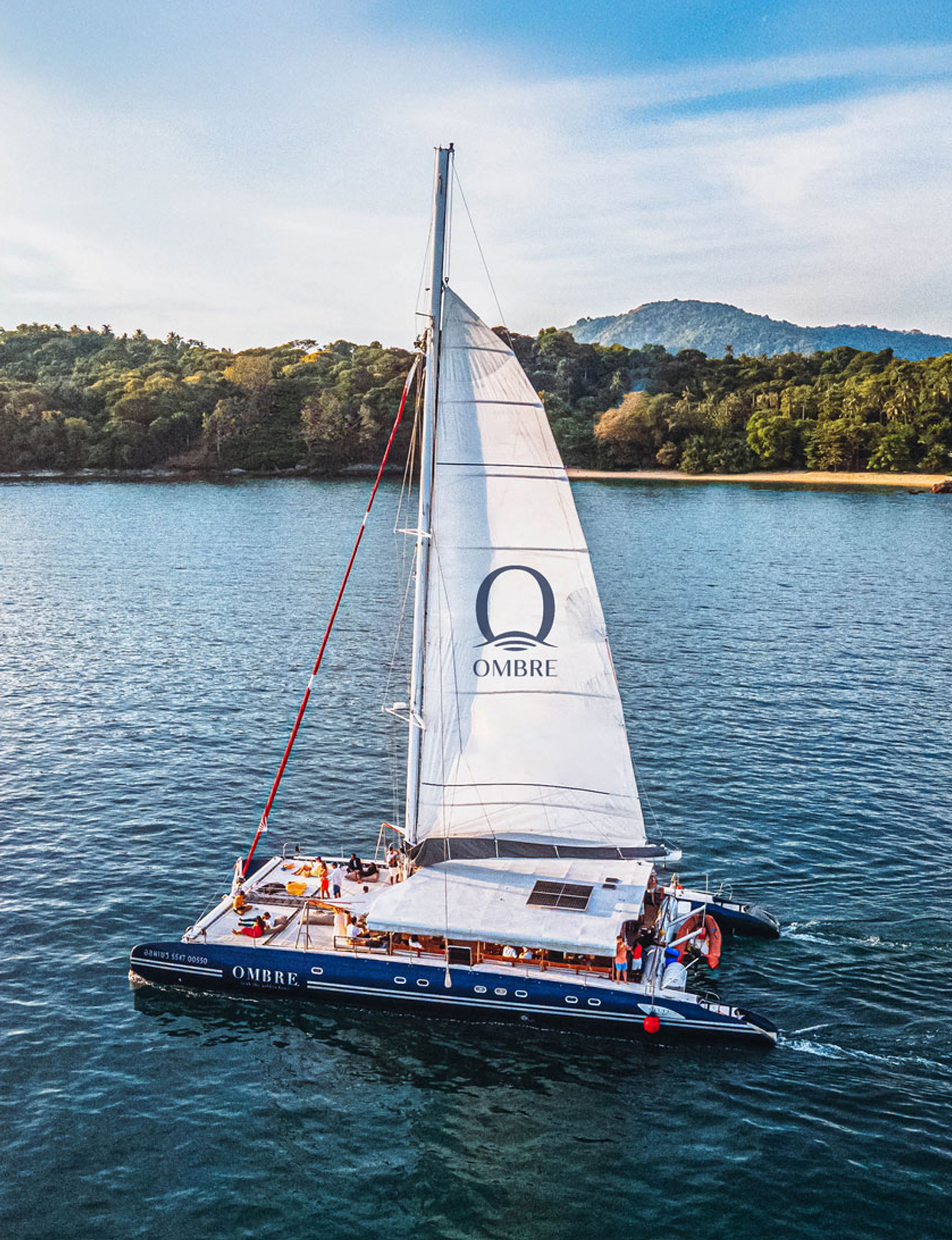 LUX YAT ILE RACHA&CORAL-BANANA-SAHILI VE GUN BATIMI TURU