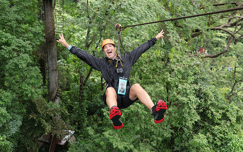 YAGMUR ORMANLARINDA ZIPLINE