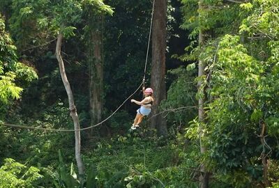 YAGMUR ORMANLARINDA ZIPLINE
