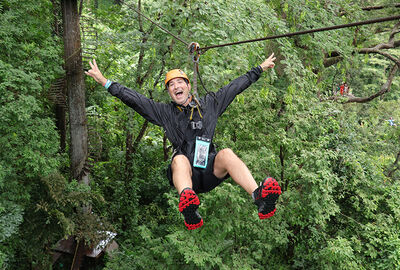 YAGMUR ORMANLARINDA ZIPLINE