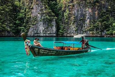 LUX KATAMARAN ILE PHI PHI-MAYA-MAITHON