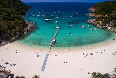 LUX YAT ILE RACHA&CORAL-BANANA-SAHILI VE GUN BATIMI TURU